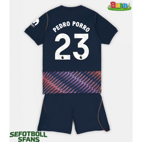 Tottenham Hotspur Pedro Porro #23 Bortaställ Barn 2026-27 Kortärmad (+ Korta byxor) Tottenham Hotspur Pedro Porro #23 Bortaställ Barn 2026-27 Kortärmad (+ Korta byxor)